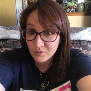 Meet your Posher, Alesha